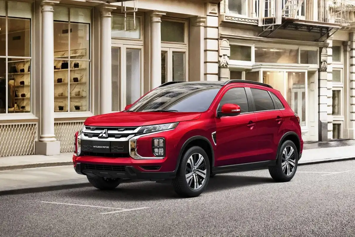 MITSUBISHI RVR