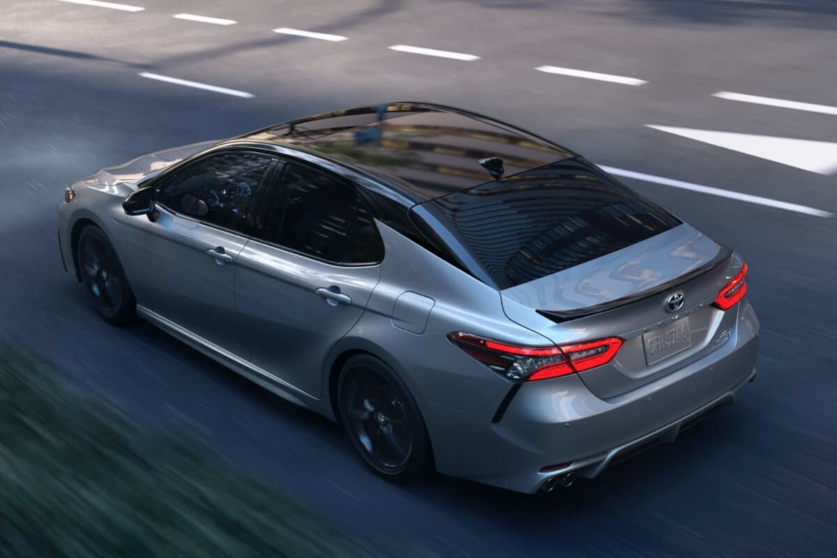TOYOTA CAMRY